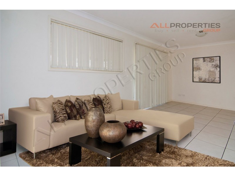 10 Rasmussen Avenue, Marsden QLD 4132