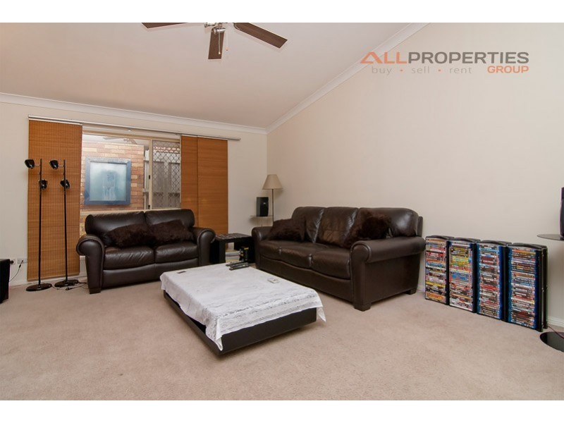 12 Maitland Street, Forest Lake QLD 4078