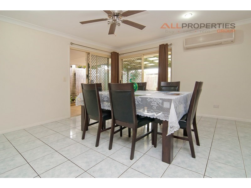 12 Maitland Street, Forest Lake QLD 4078