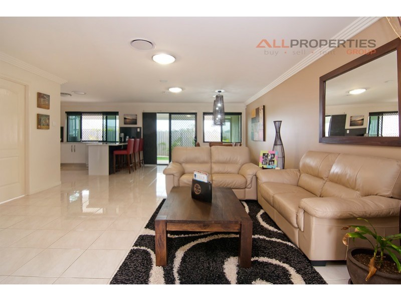 5 Davidshone Close, Doolandella QLD 4077