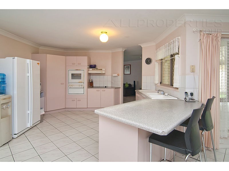 133 Short St, Boronia Heights QLD 4124