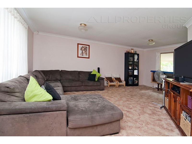 133 Short St, Boronia Heights QLD 4124