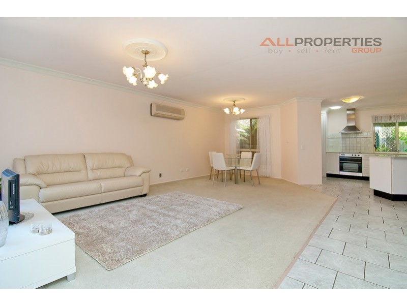 8 Patula Close, Forest Lake QLD 4078