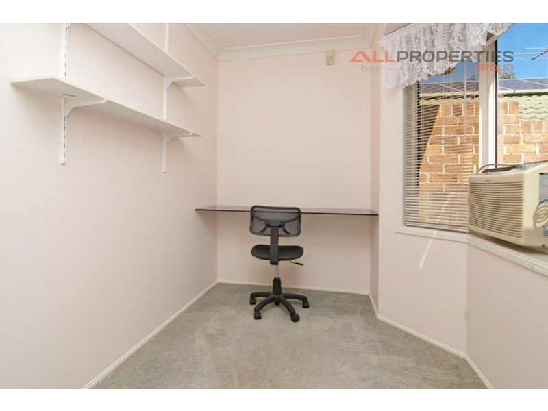 8 Patula Close, Forest Lake QLD 4078