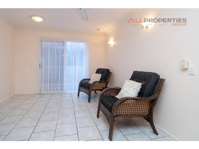 8 Patula Close, Forest Lake QLD 4078