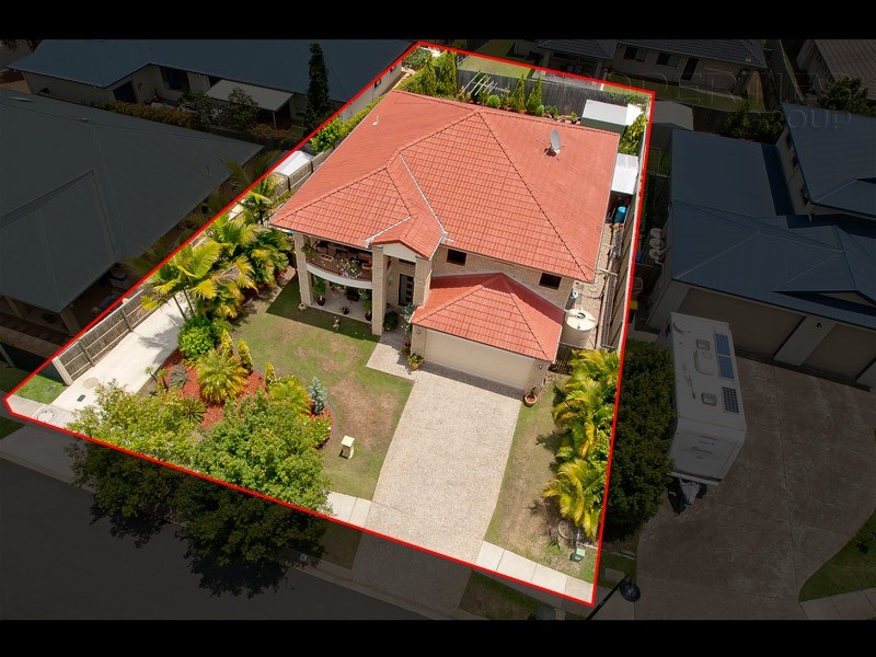 8 Birch Close, Heathwood QLD 4110