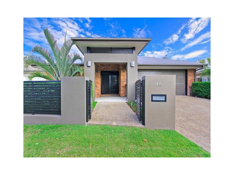 16 Sanctuary Parkway, Waterford QLD 4133