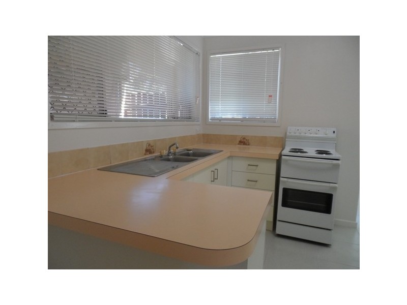 8 Network Drive, Boronia Heights QLD 4124