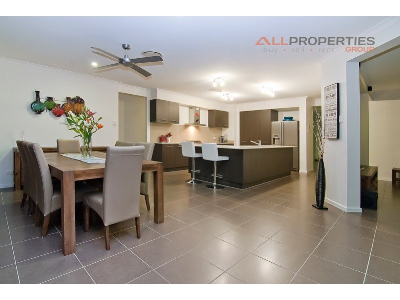 60 Gardenia Circuit, Heathwood QLD 4110