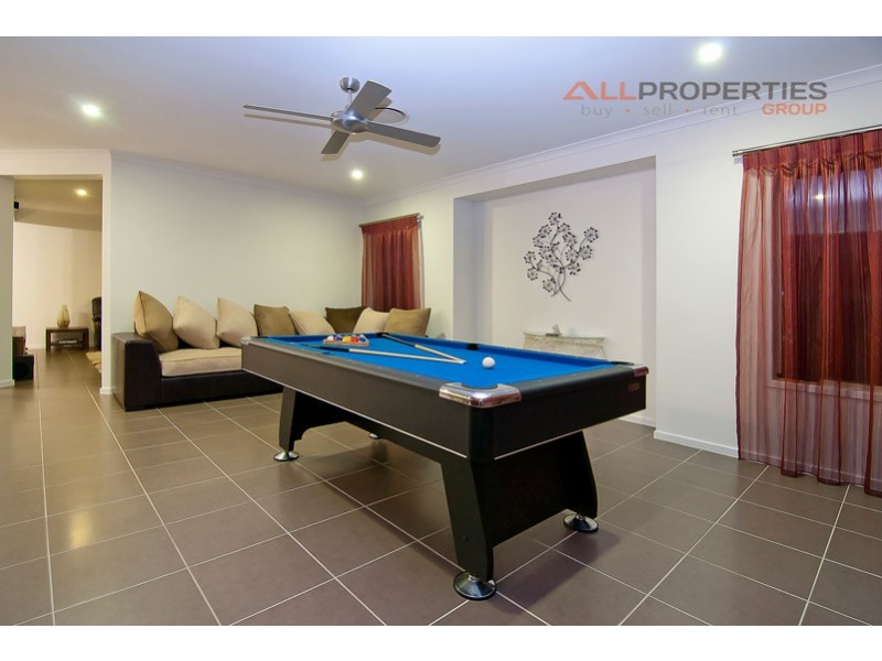 60 Gardenia Circuit, Heathwood QLD 4110