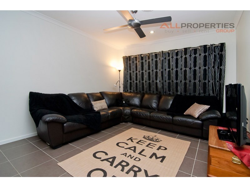 60 Gardenia Circuit, Heathwood QLD 4110