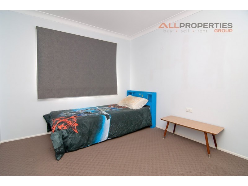 26 Beelong Street, Crestmead QLD 4132