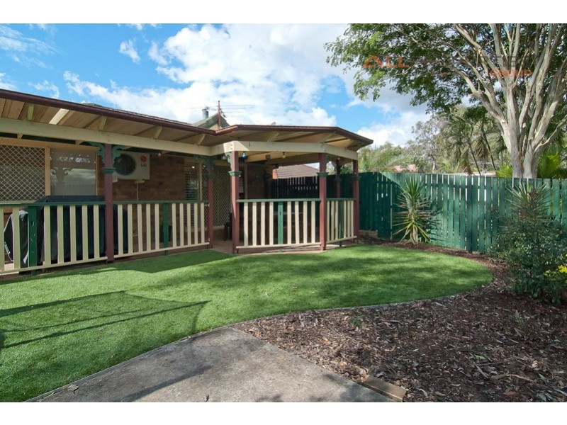 1 Warburton Cl, Forest Lake QLD 4078