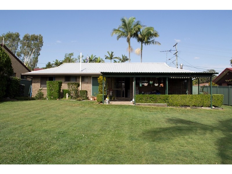 6 VANSITTART ROAD, Regents Park QLD 4118