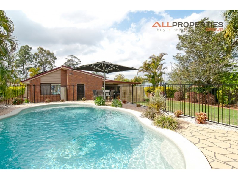 6 GREENVALE COURT, Regents Park QLD 4118
