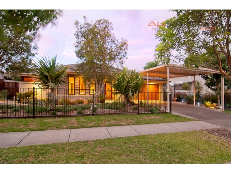 101 Parkwood Drive, Heathwood QLD 4110