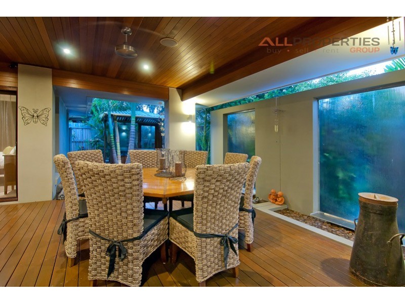 101 Parkwood Drive, Heathwood QLD 4110