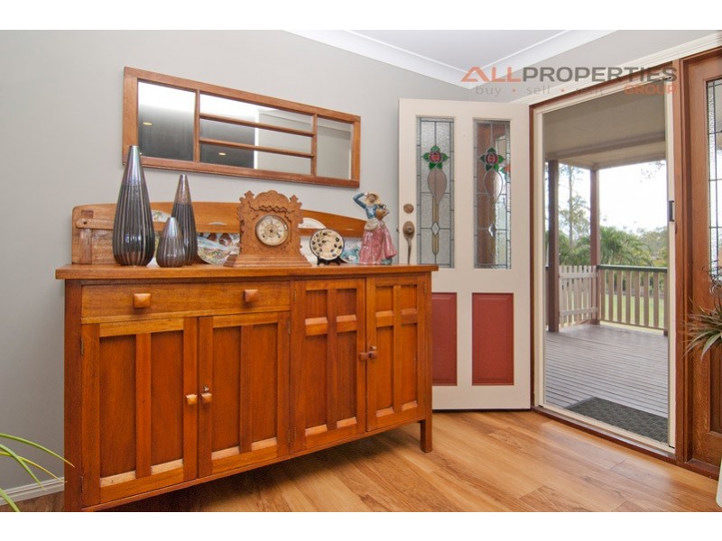 32-34 Conway Court, Munruben QLD 4125