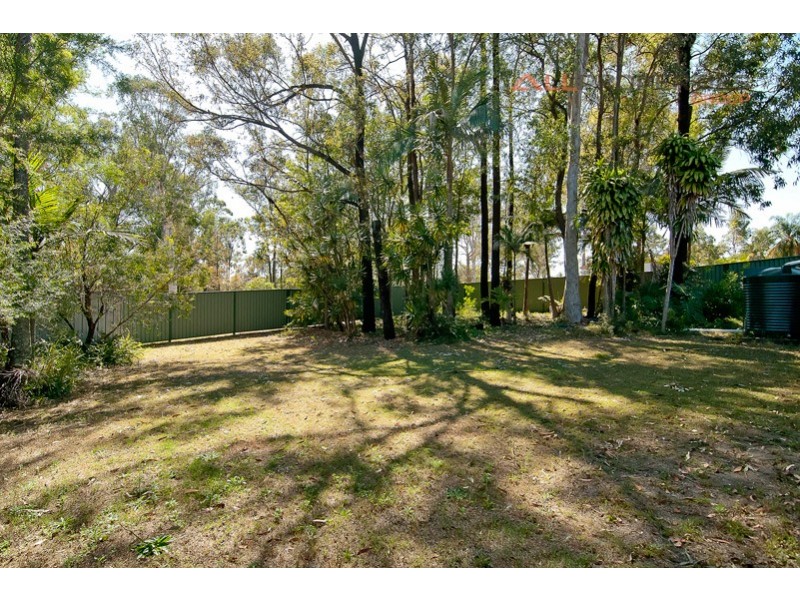 27 Lollard Street, Hillcrest QLD 4118