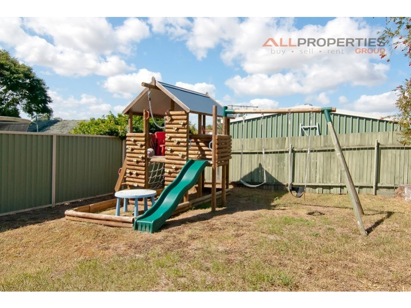 184 Vansittart Rd, Regents Park QLD 4118