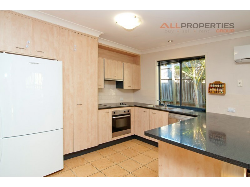 21 Booloumba Crescent, Forest Lake QLD 4078