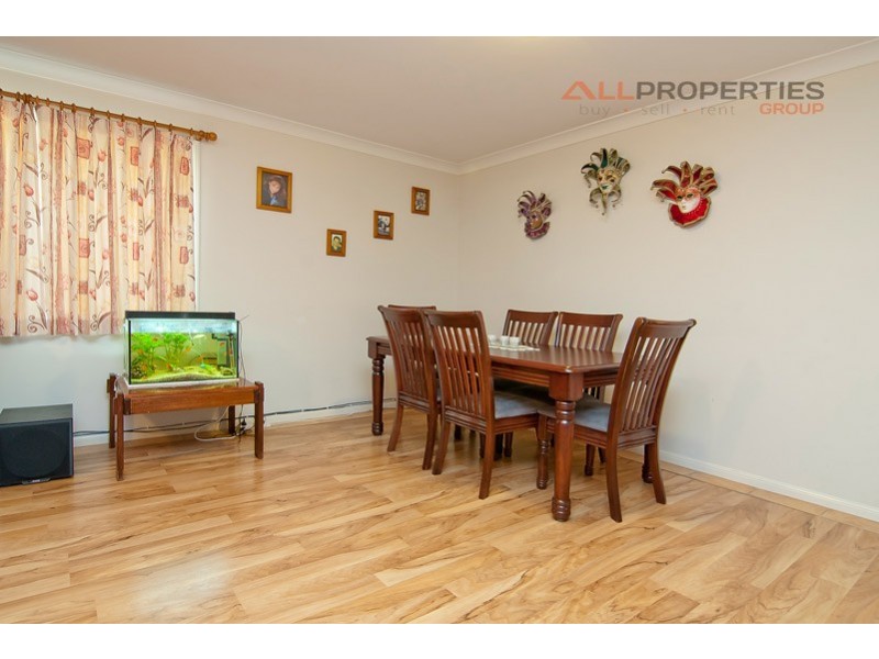 21 Booloumba Crescent, Forest Lake QLD 4078