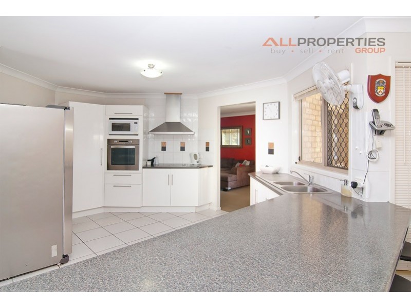 8 Gatland Court, Boronia Heights QLD 4124