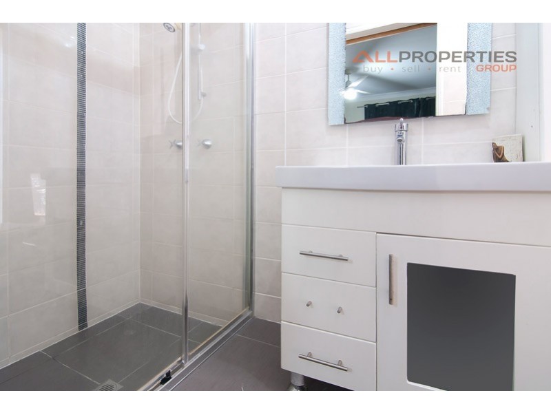 8 Gatland Court, Boronia Heights QLD 4124