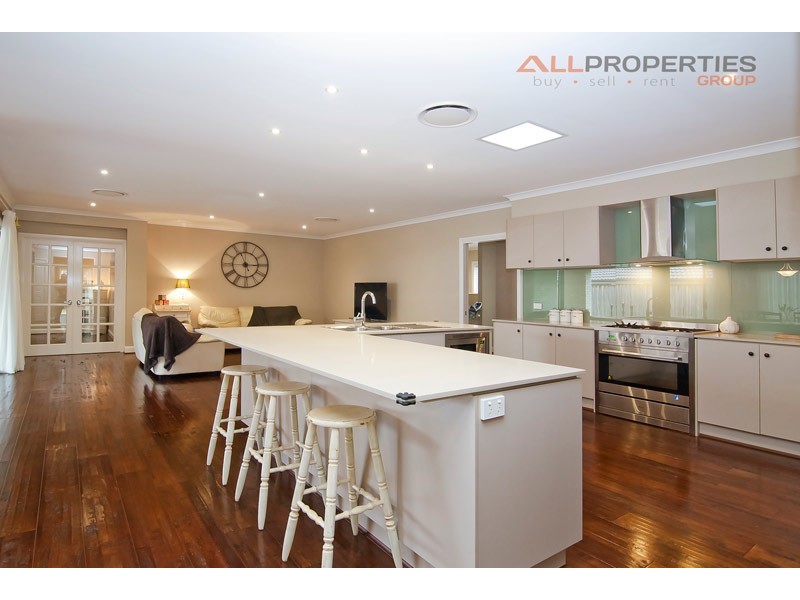 59 Casuarina Cct, Heathwood QLD 4110