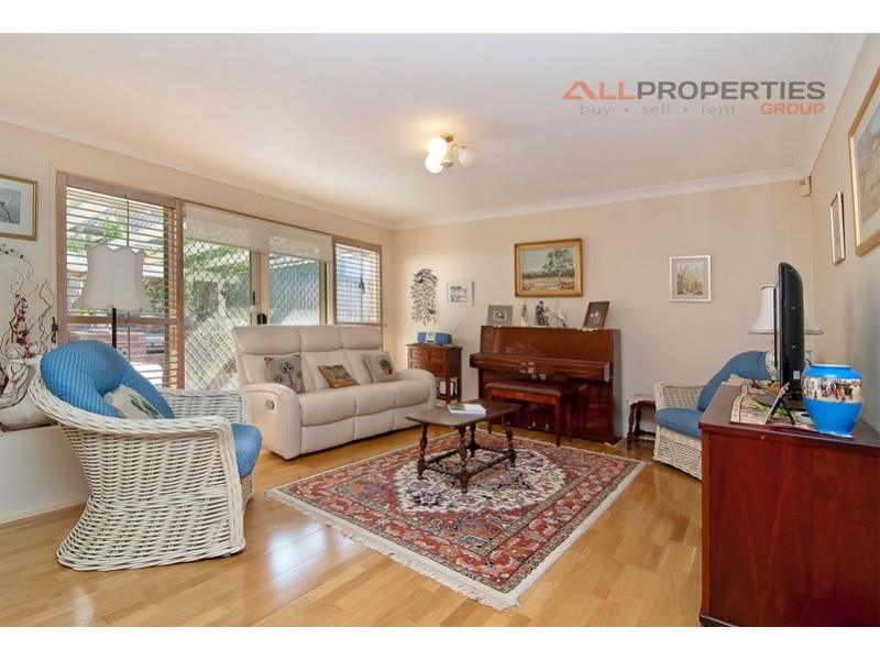 9 Ornata Place, Forest Lake QLD 4078