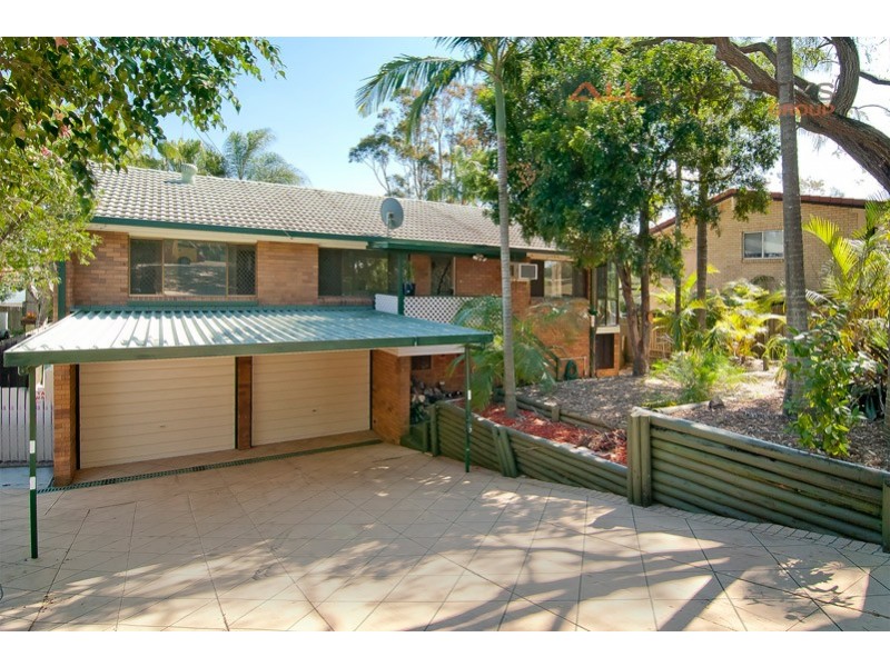 155 Springwood Rd, Springwood QLD 4127