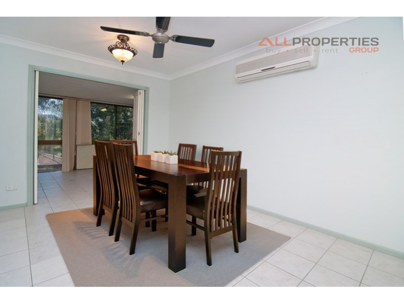 155 Springwood Rd, Springwood QLD 4127