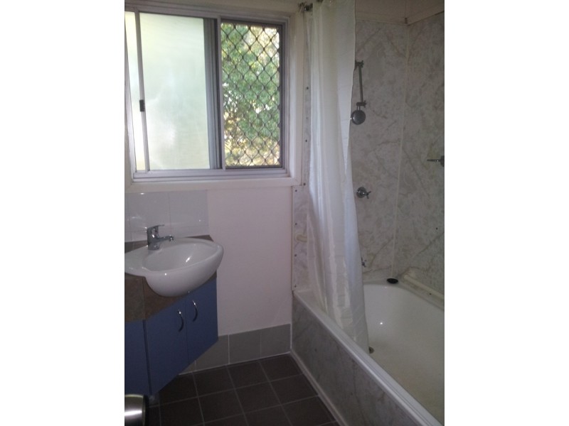 9 Kilner street, Goodna QLD 4300