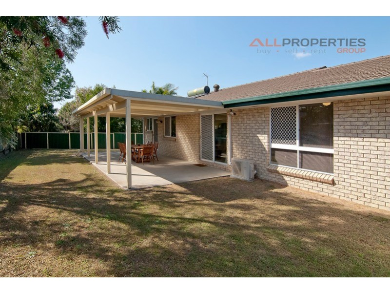 29 STRINGYBARK STREET, Regents Park QLD 4118