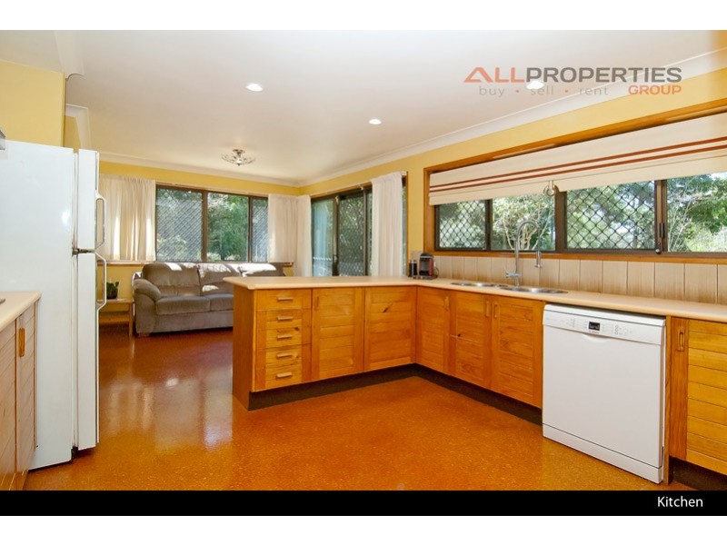 121 Forestdale Drive, Forestdale QLD 4118