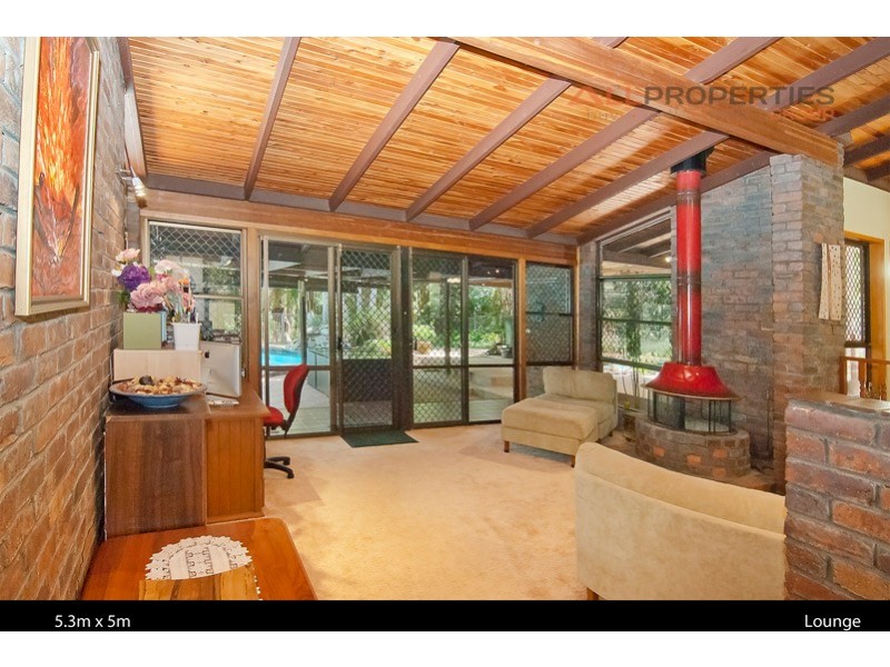 121 Forestdale Drive, Forestdale QLD 4118