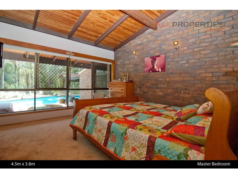 121 Forestdale Drive, Forestdale QLD 4118