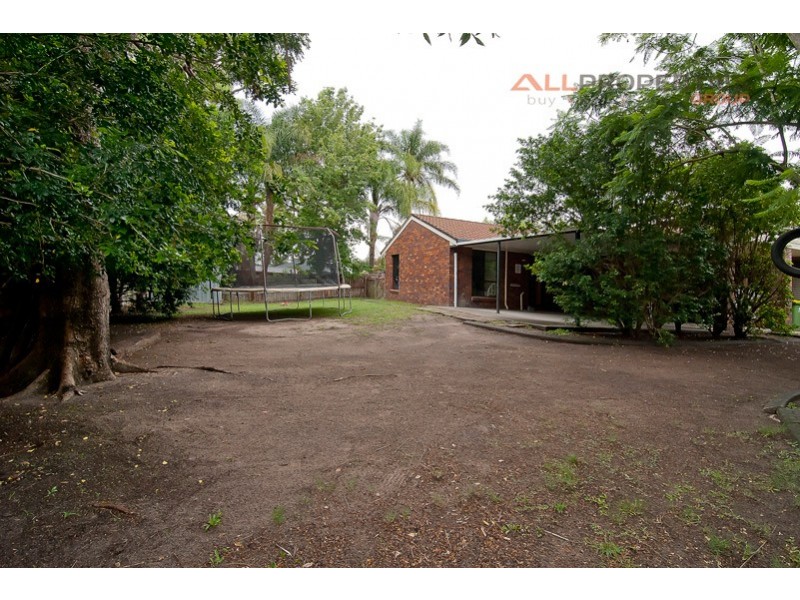 9 Bonhill Court, Hillcrest QLD 4118