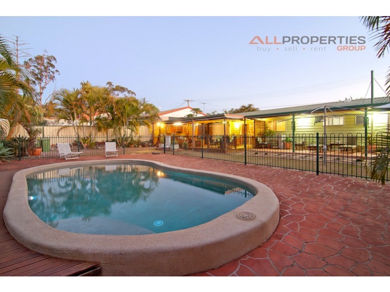 24 HYDRABAD STREET, Regents Park QLD 4118