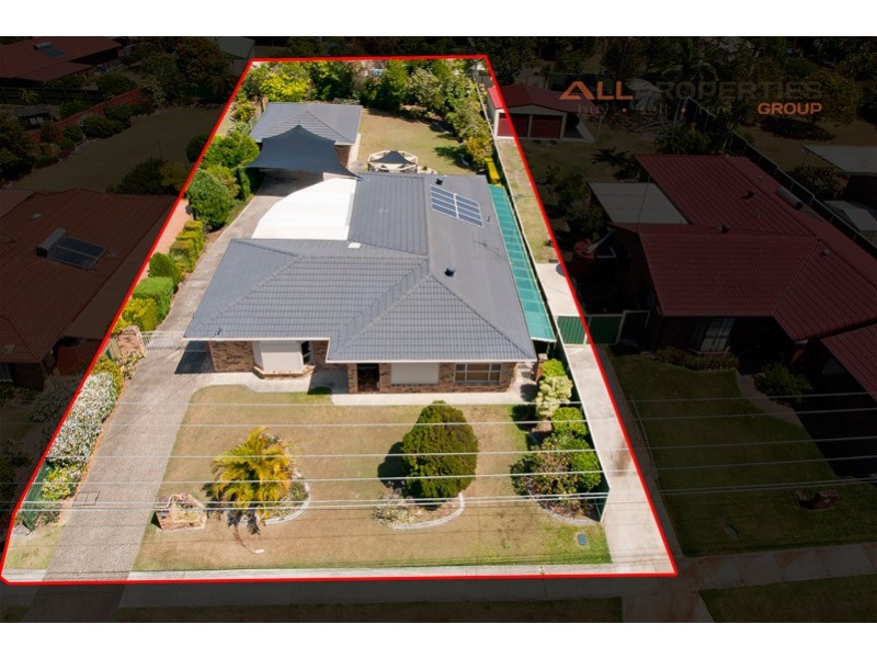 27 CRESTHILL AVENUE, Regents Park QLD 4118