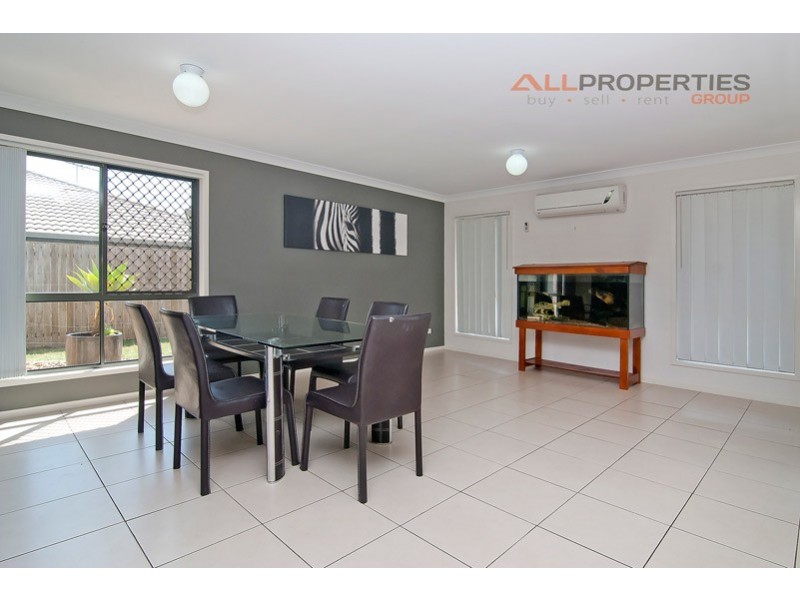 21 Dart Place, Parkinson QLD 4115