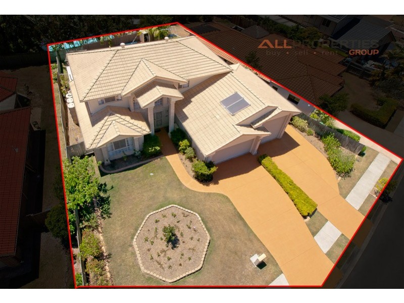 85 Ontario Cres, Parkinson QLD 4115