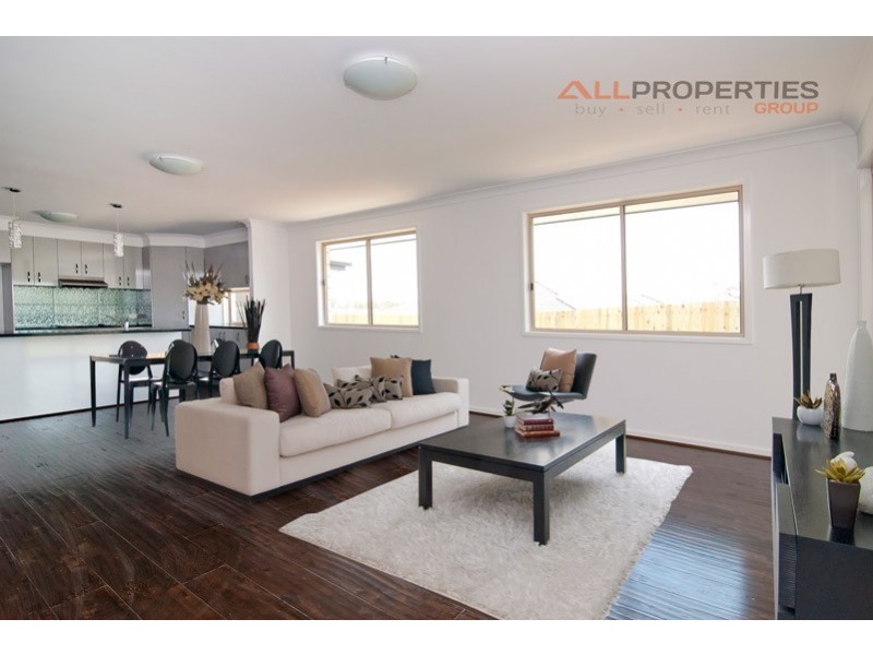 4 FULMER STREET, Yarrabilba QLD 4207