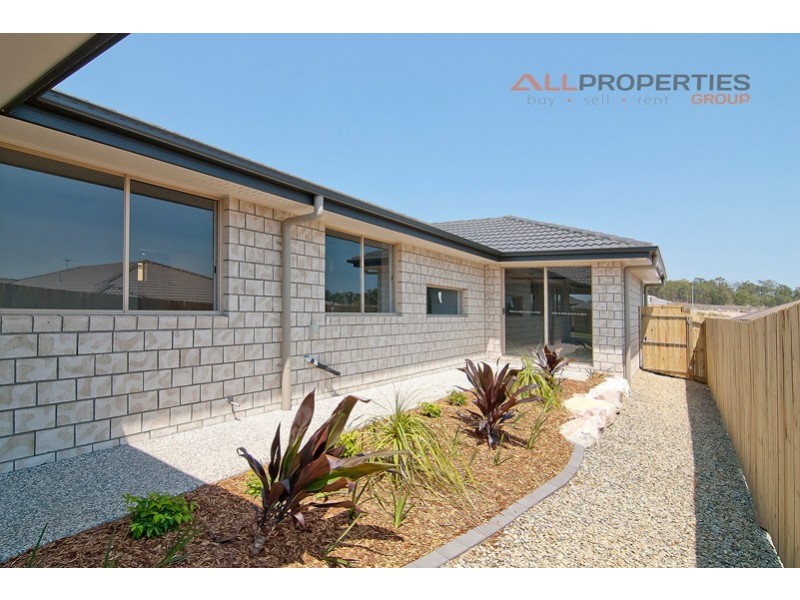 4 FULMER STREET, Yarrabilba QLD 4207