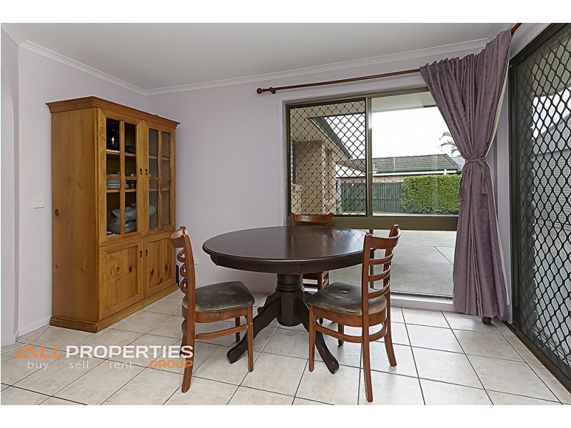 87 ESTRAMINA ROAD, Regents Park QLD 4118