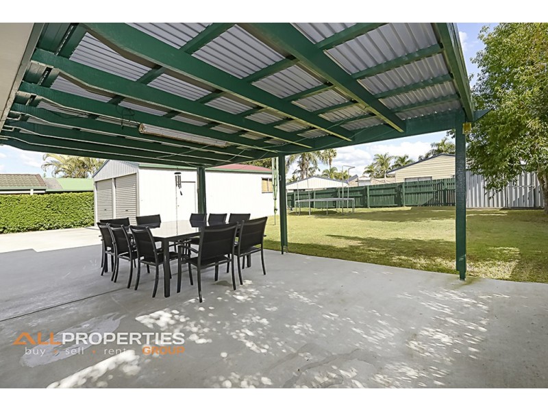 87 ESTRAMINA ROAD, Regents Park QLD 4118