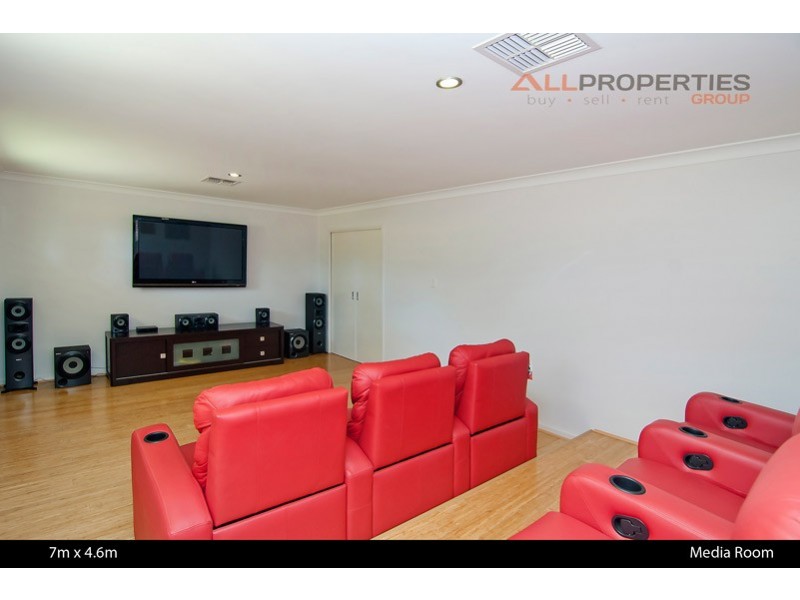 2-24 Crest Road, South Maclean QLD 4280