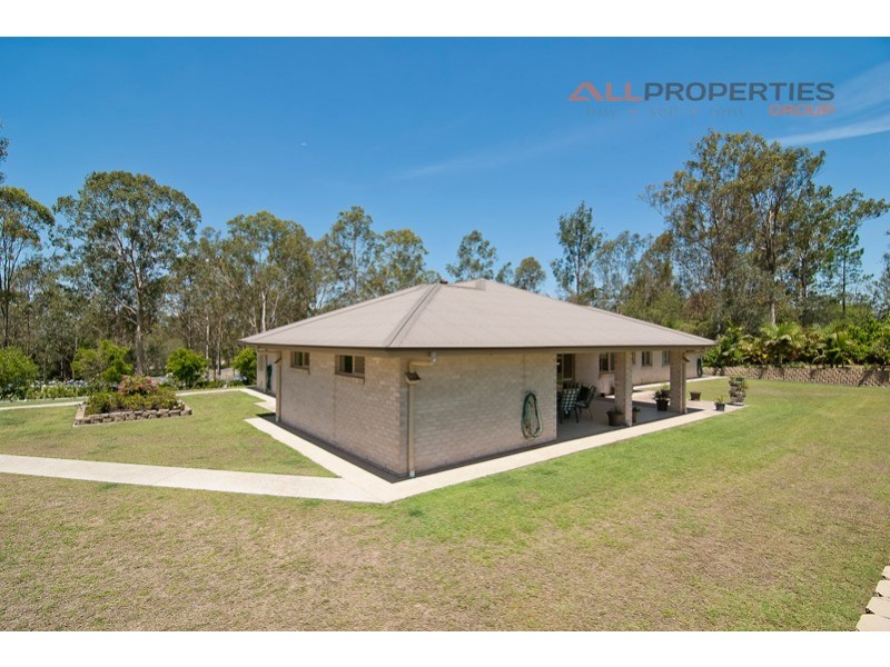 2-24 Crest Road, South Maclean QLD 4280