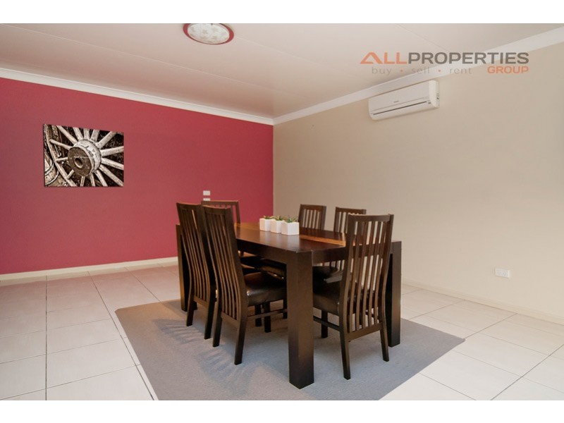 19 Lorikeet St, Inala QLD 4077