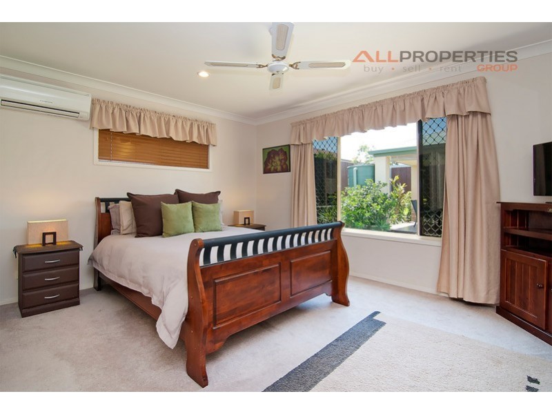 72 Lindfield St, Parkinson QLD 4115